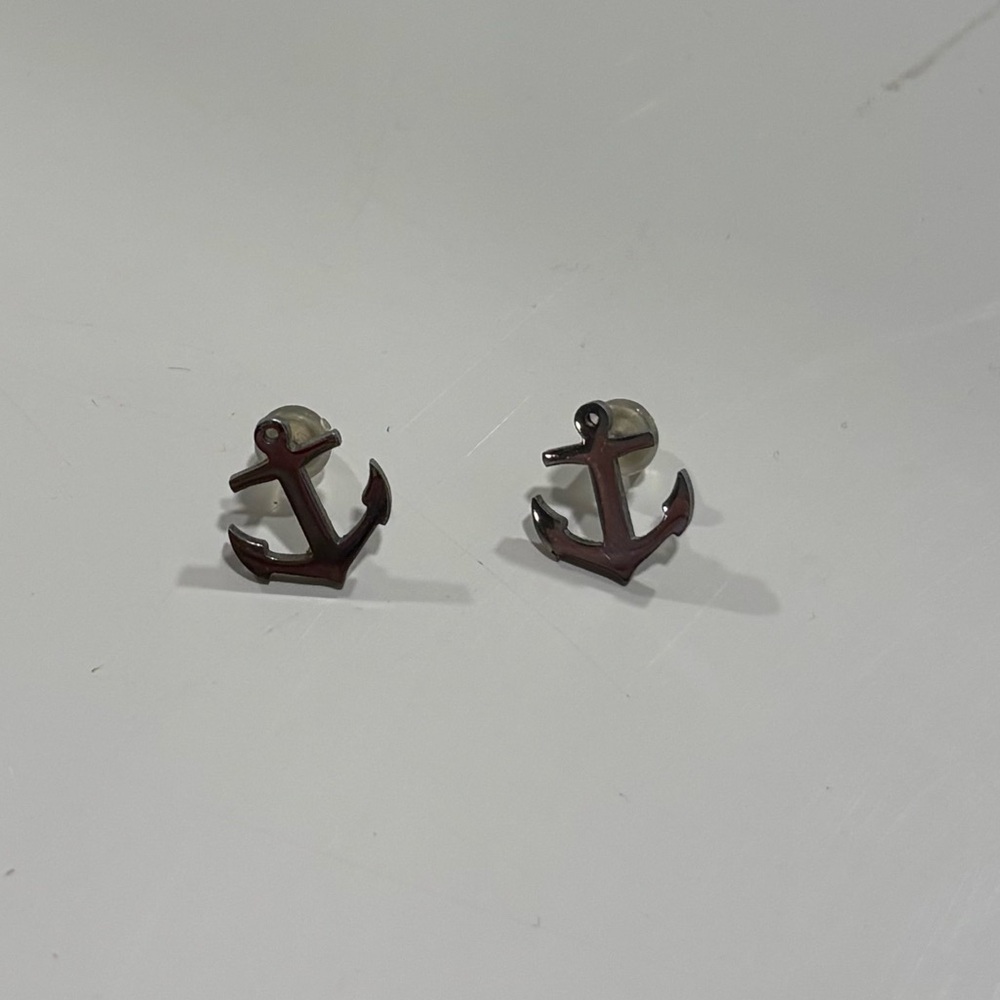 Anchor Stud Earrings - Matte Silver Tone